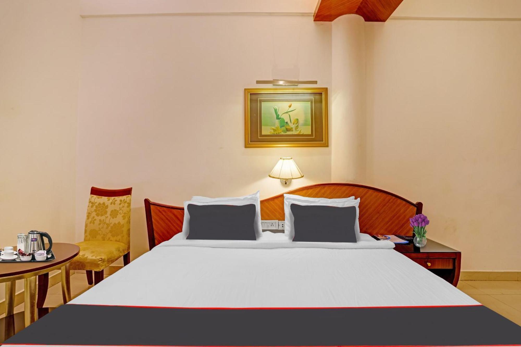 Super Collection O Indraprastha Hotel Thiruvananthapuram Ngoại thất bức ảnh