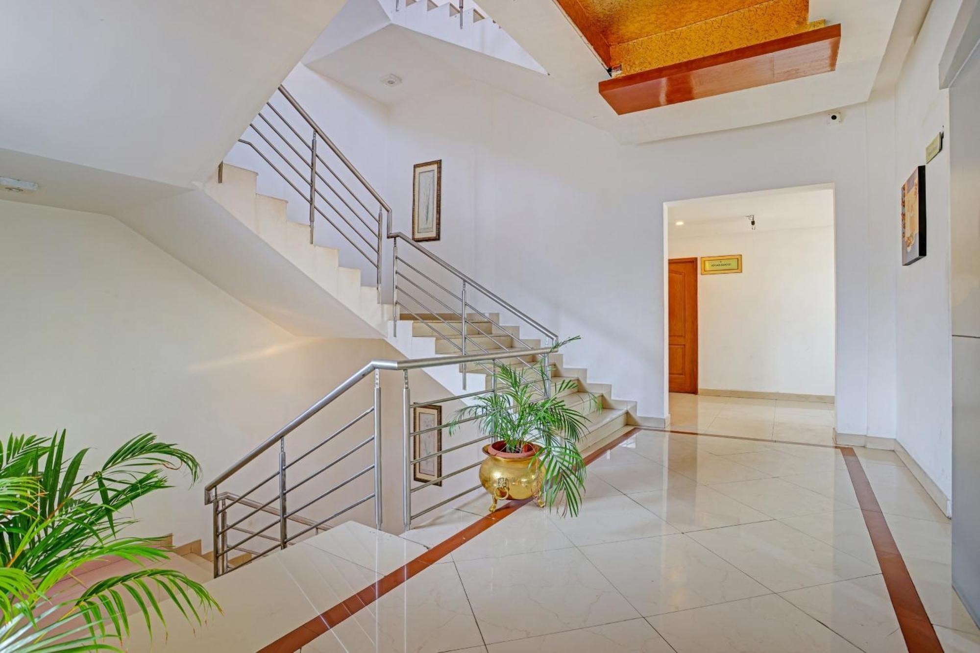 Super Collection O Indraprastha Hotel Thiruvananthapuram Ngoại thất bức ảnh